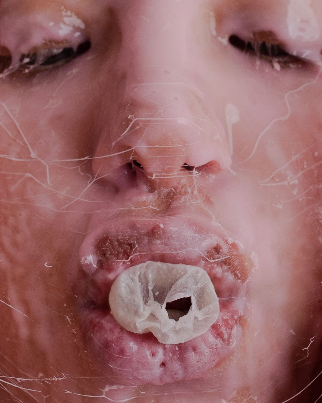 Juliette doesn't have a gum — Cover
