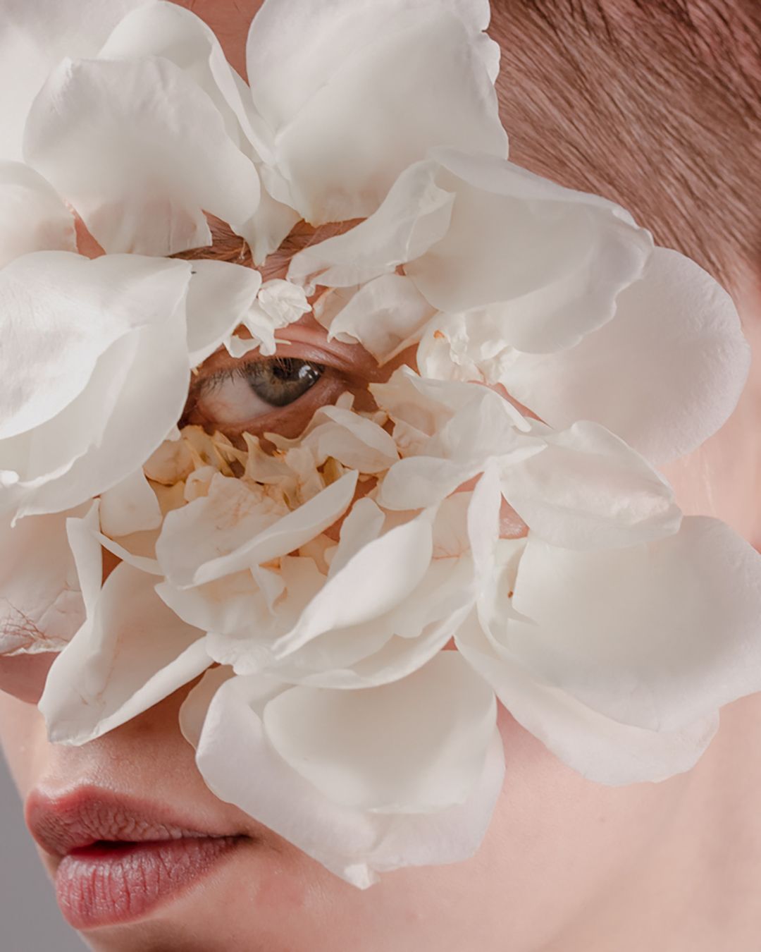 Juliette doesn't have a gum — Look 6