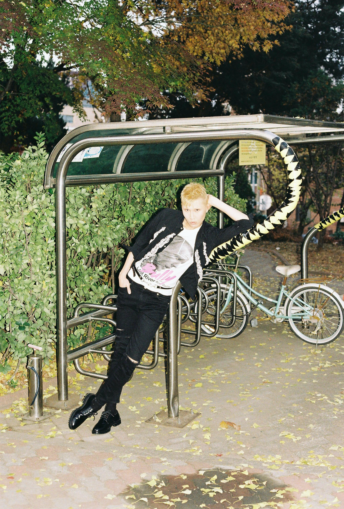 SUPER SONIC YOUTH — Look 6
