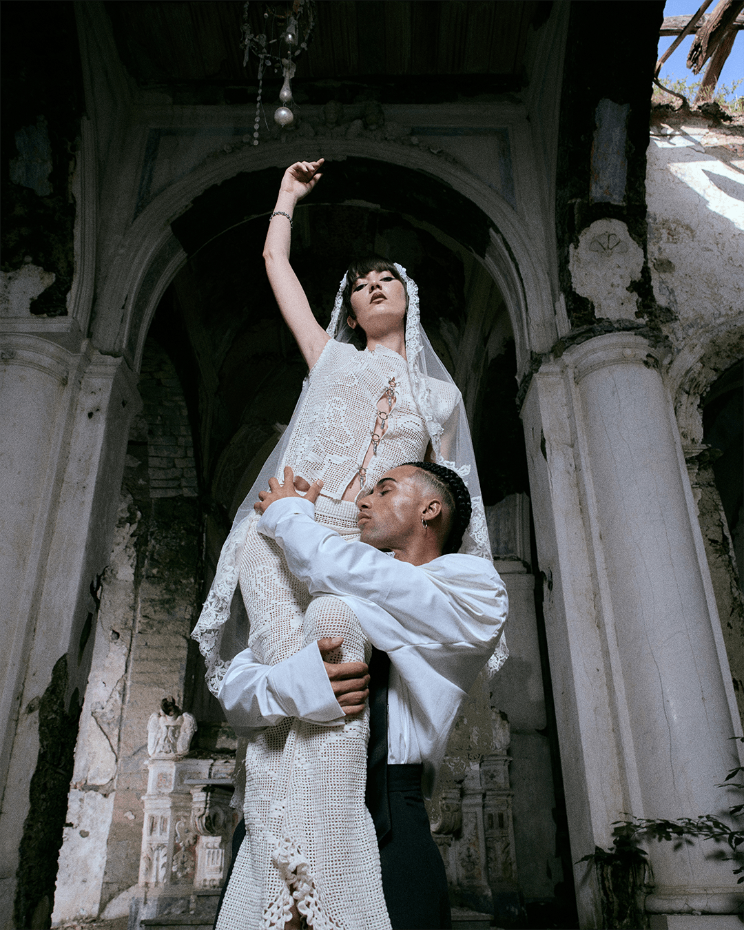 Funeralopolis — Look 12