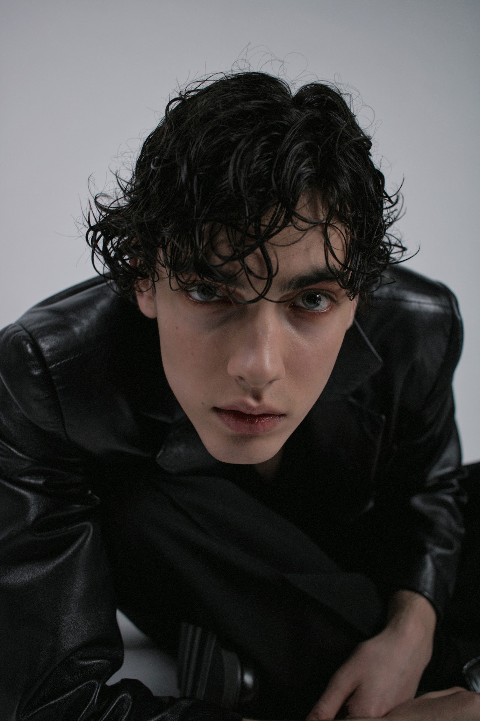 DISRUPTED — Look 7