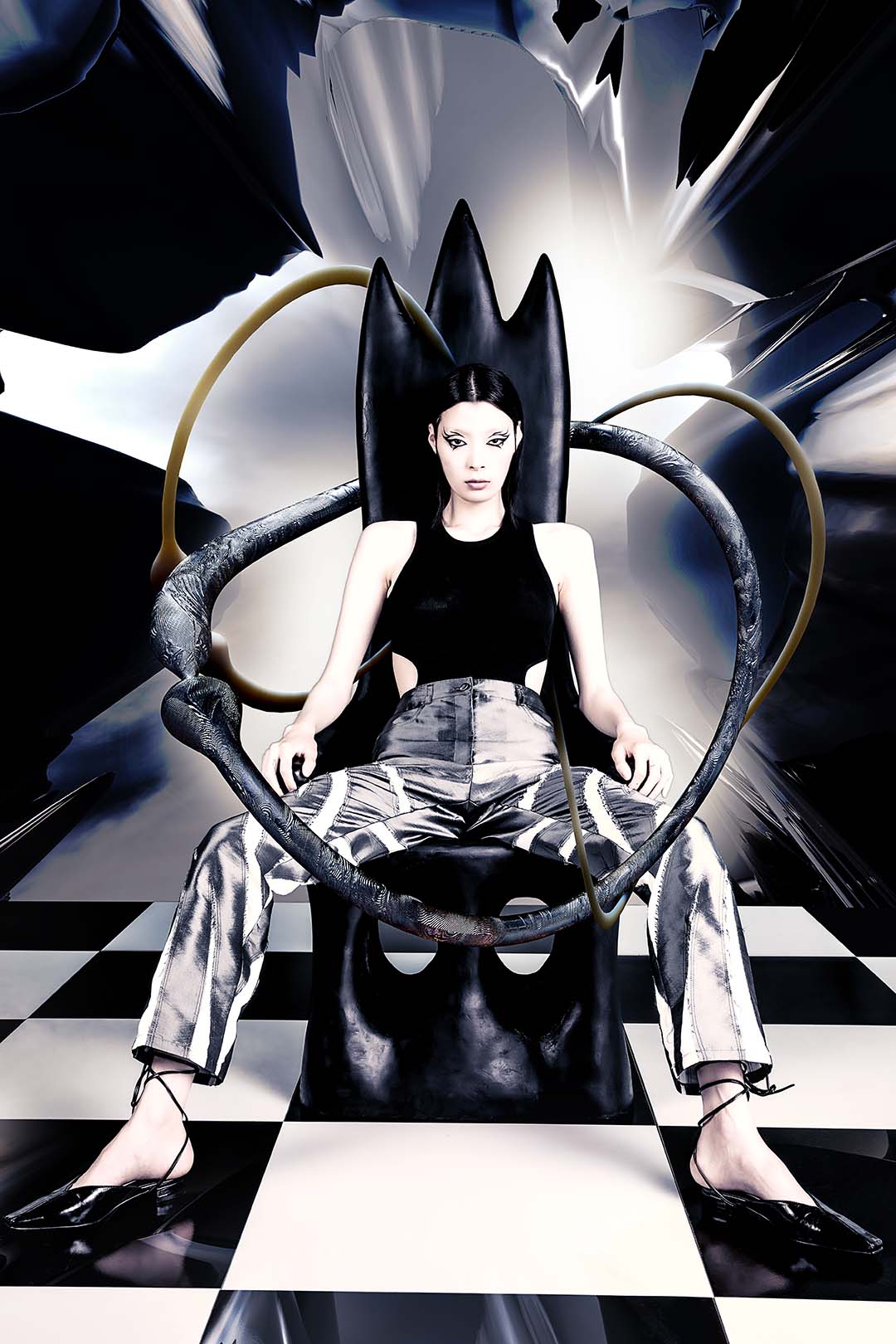 CHROME-COATED LDOLATRY — Look 2