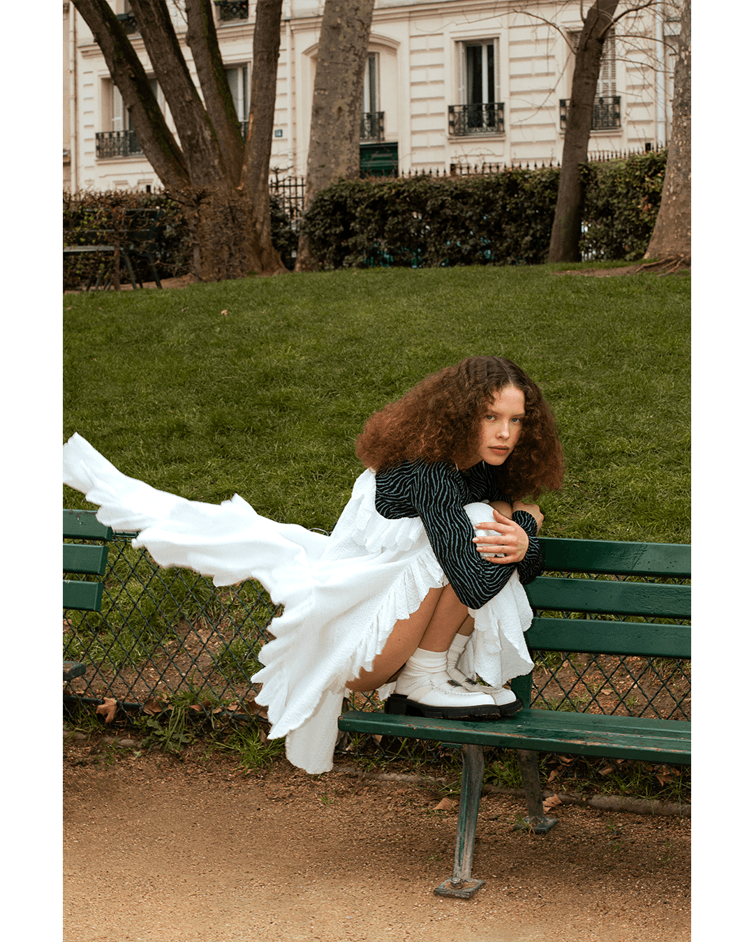 Amuse Oneself — Look 3