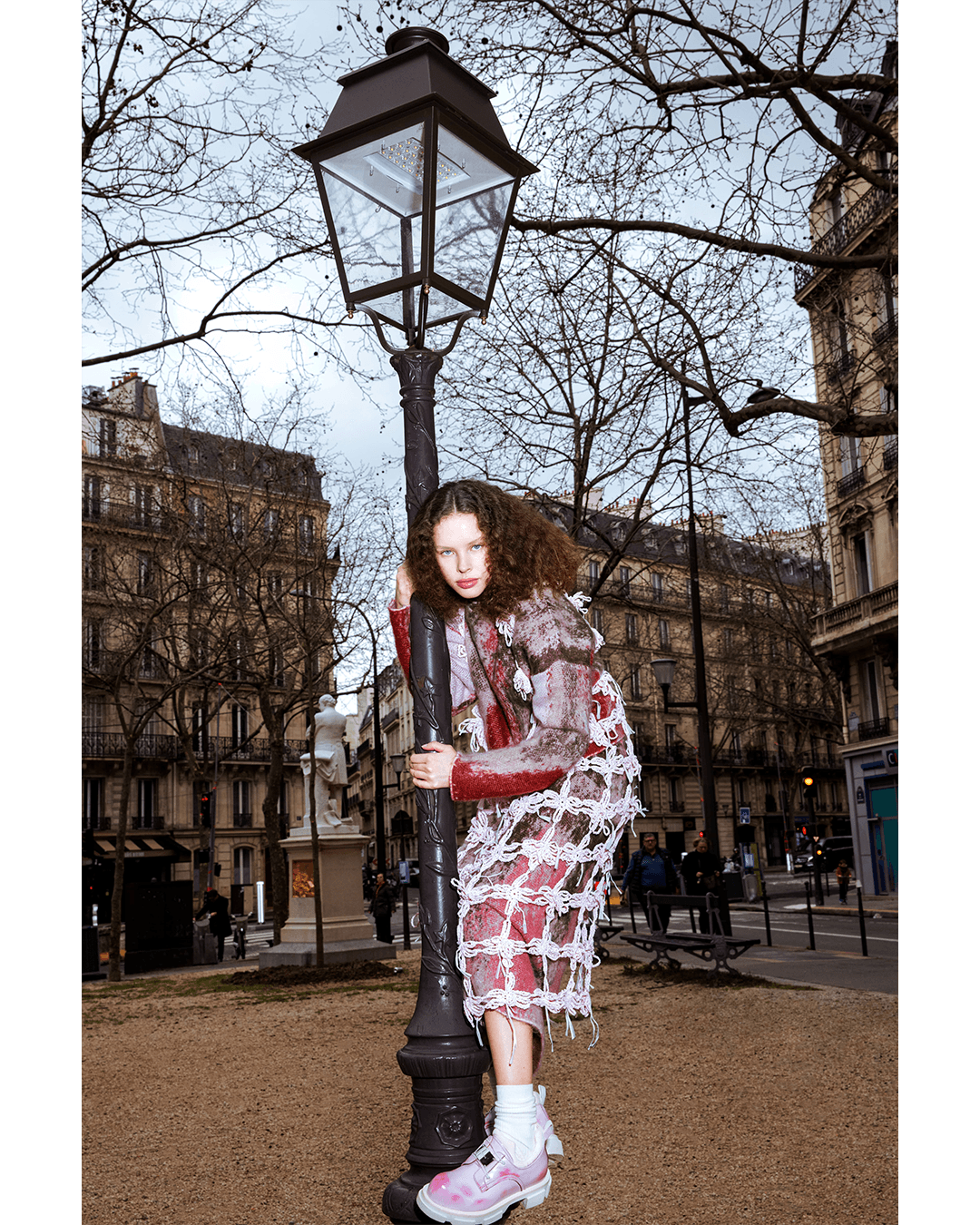 Amuse Oneself — Look 5