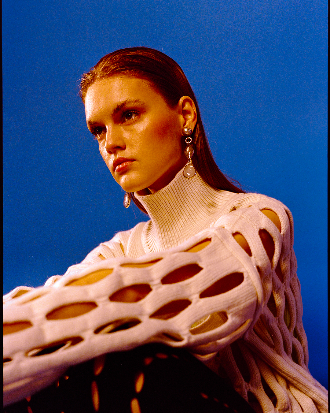 CRYSTAL LOUNGE — Look 3