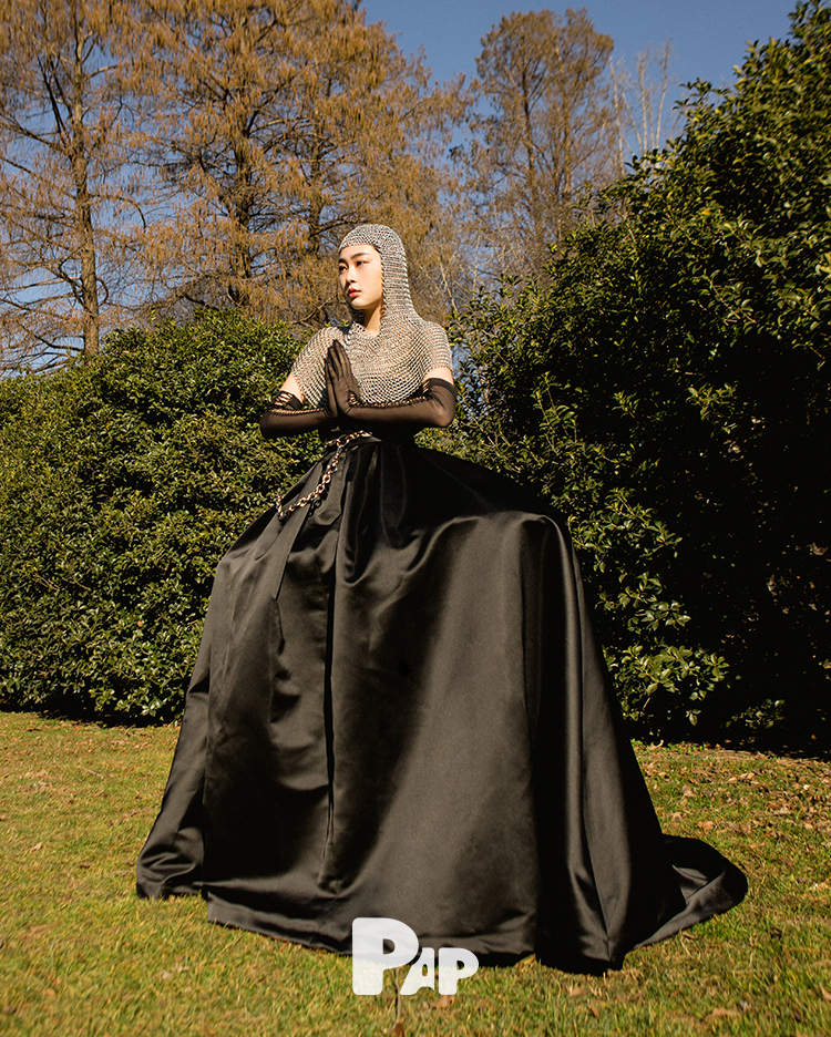 ENCHANTED GARDEN — Look 7