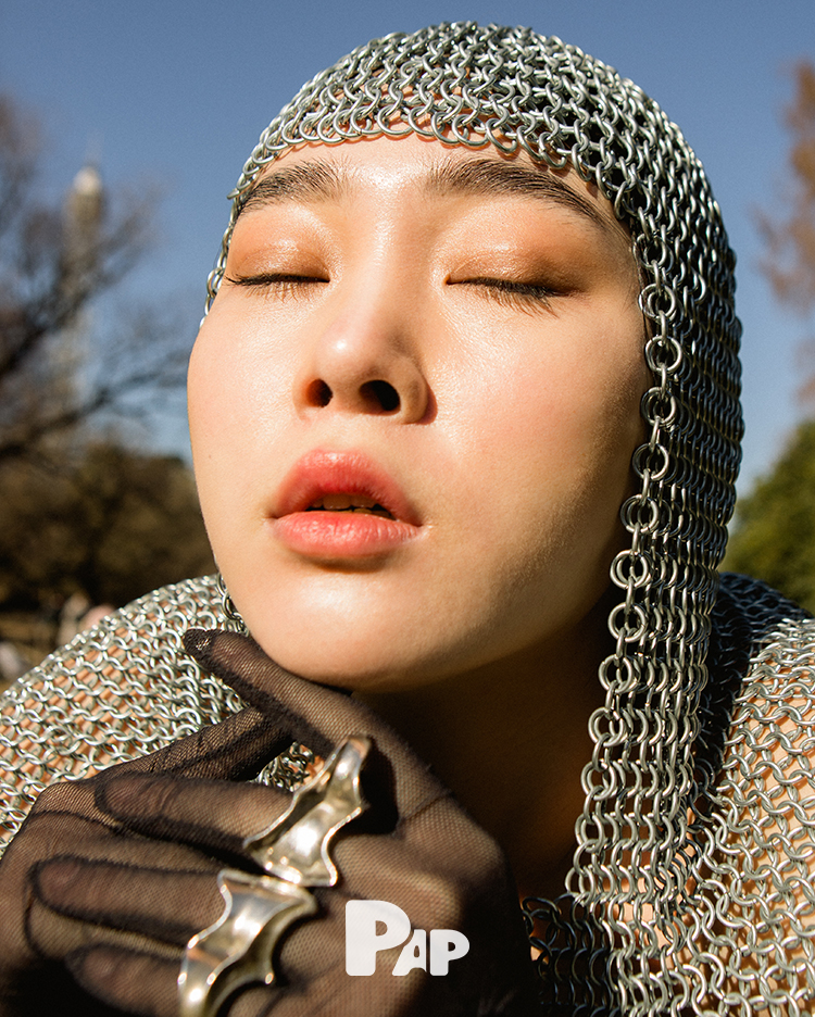 ENCHANTED GARDEN — Look 8