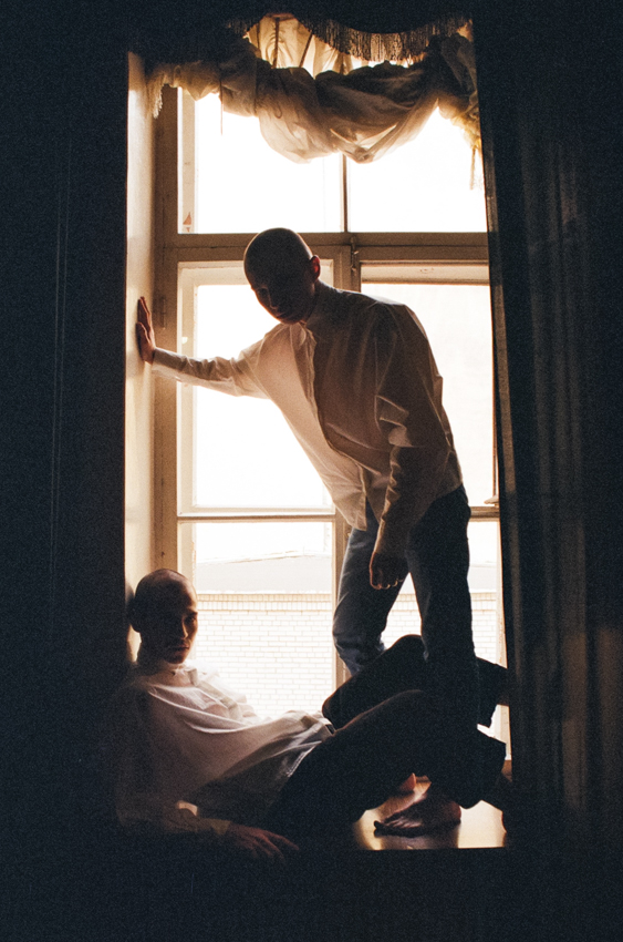 INTERIORS — Look 9