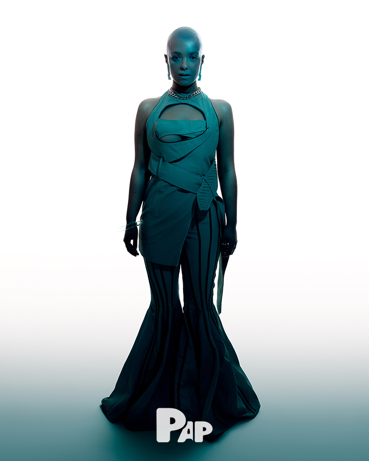 STRANGE FRUIT — Look 2
