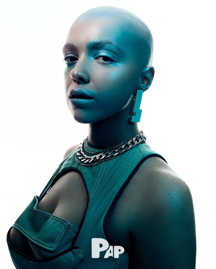 STRANGE FRUIT — Look 3