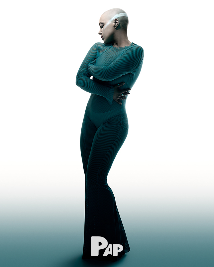 STRANGE FRUIT — Look 6