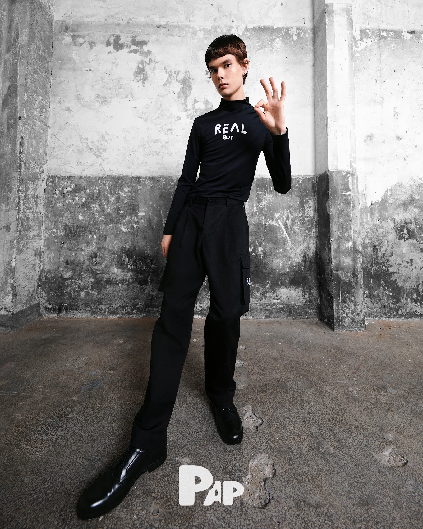 EXTREME MARTINEZ — Look 3