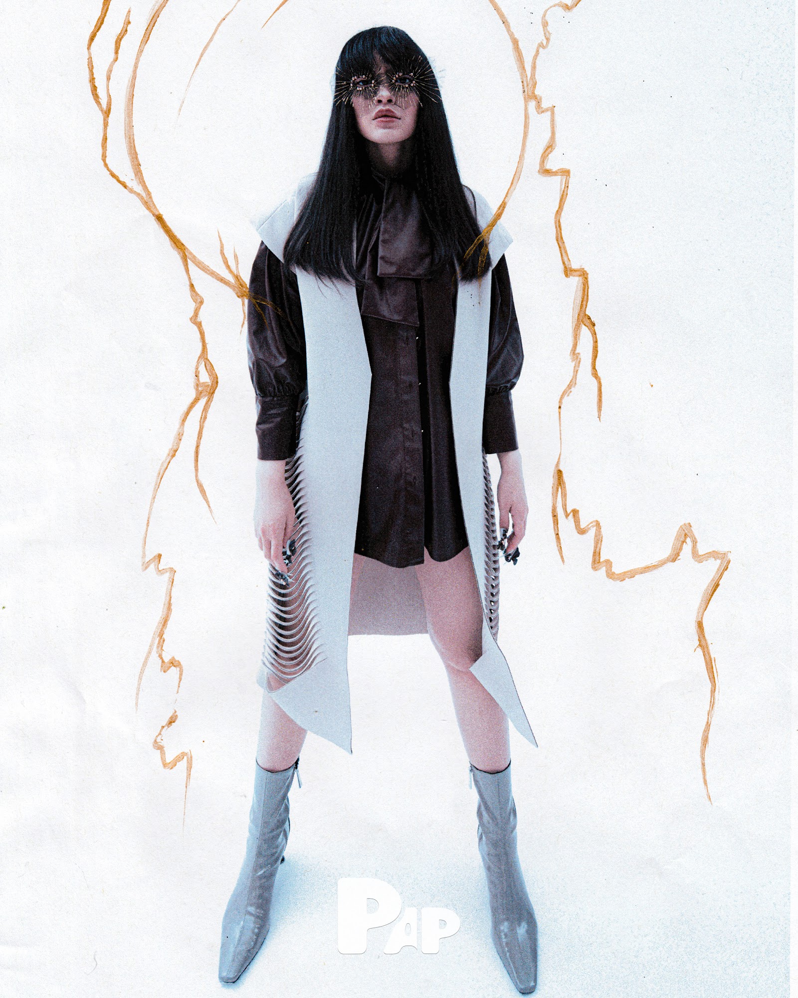 SLEEPWALKERS — Look 8