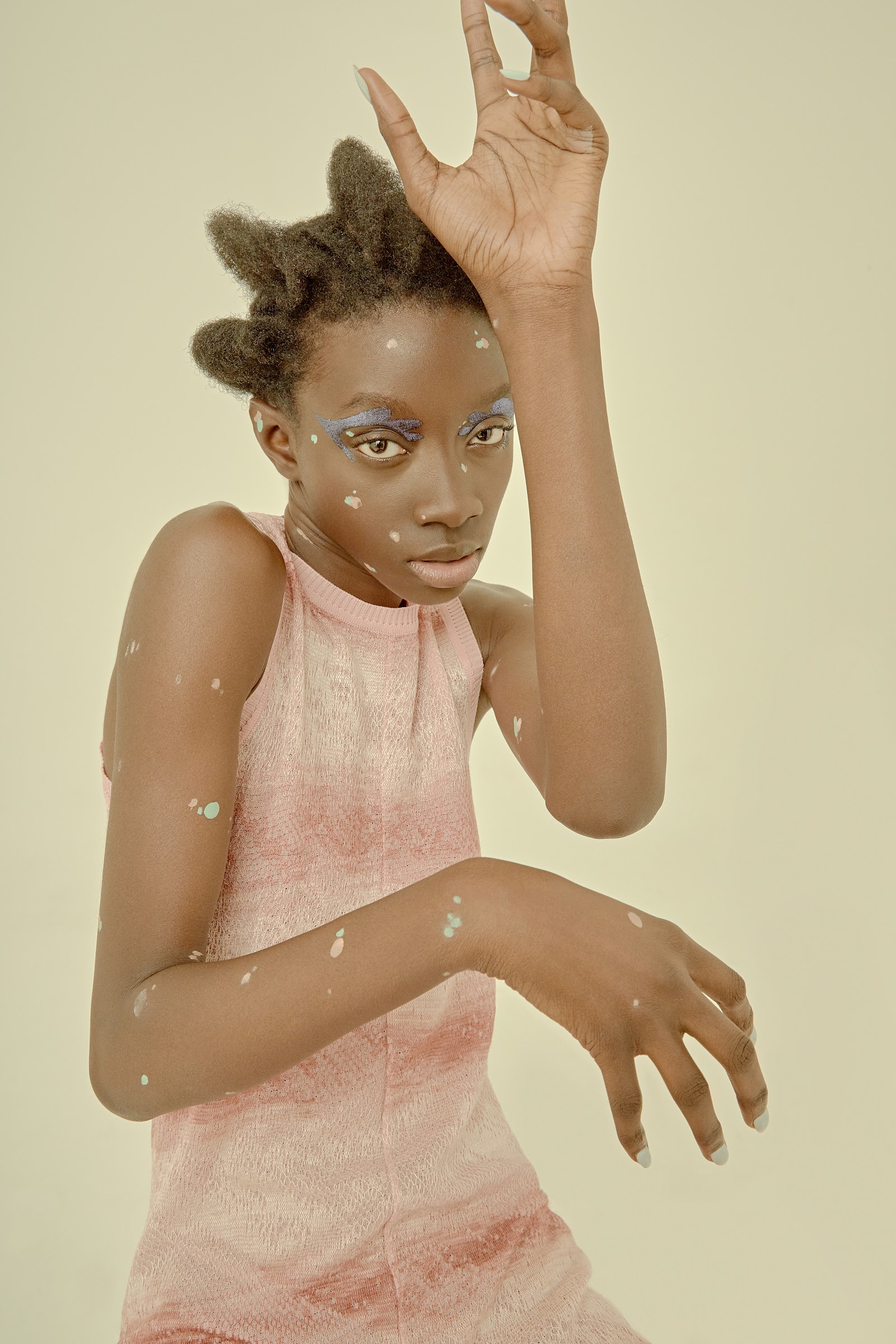 PEEK-A-BOO — Look 7