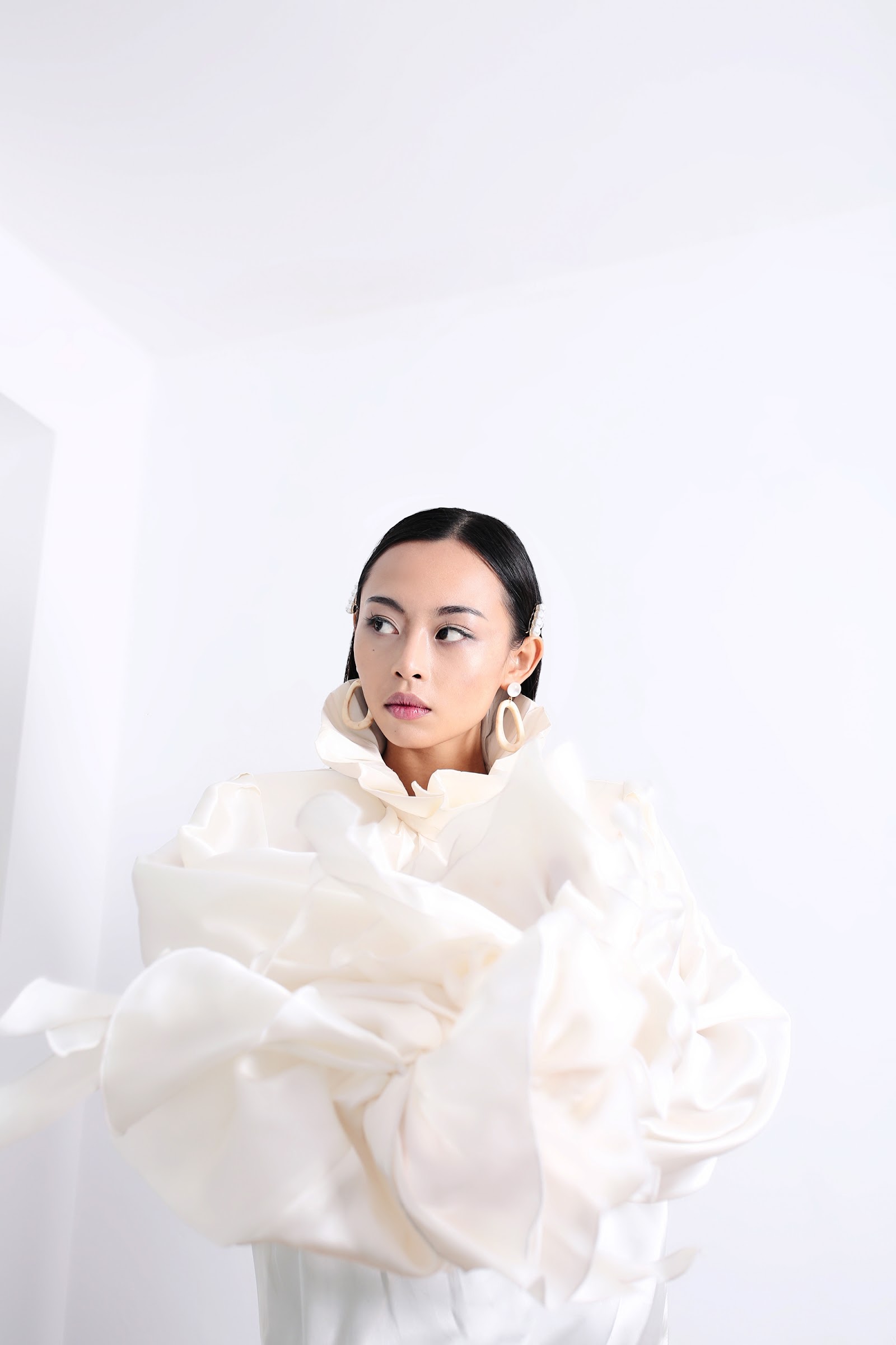 ADVERSITIES — Look 5