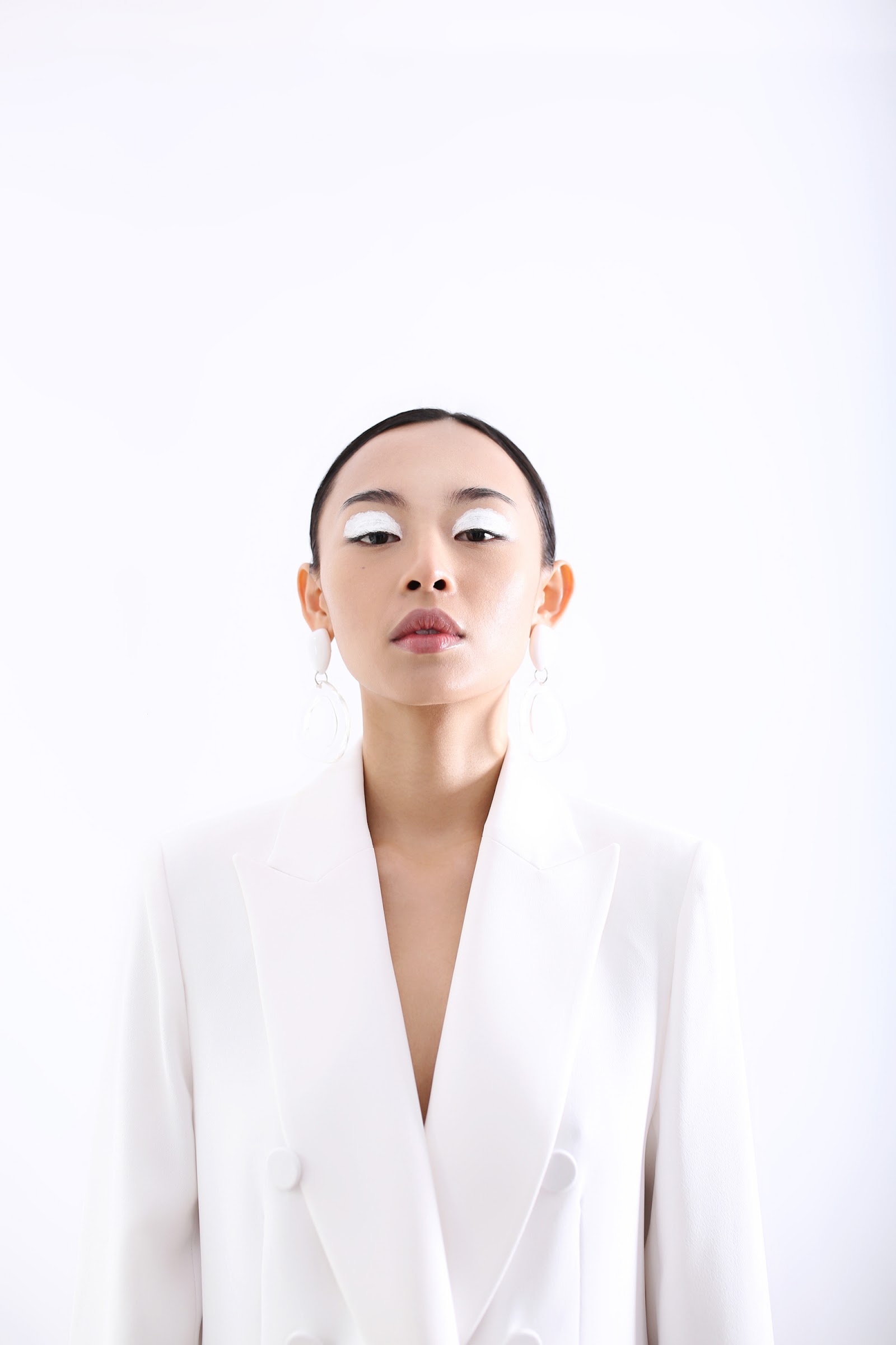 ADVERSITIES — Look 6