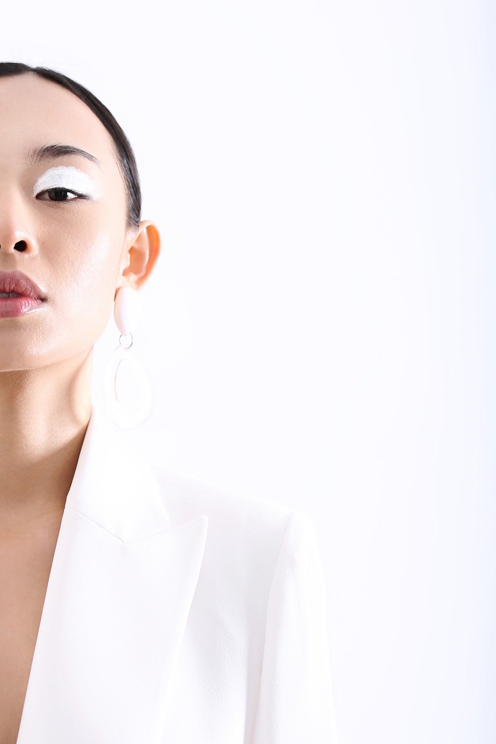 ADVERSITIES — Look 8