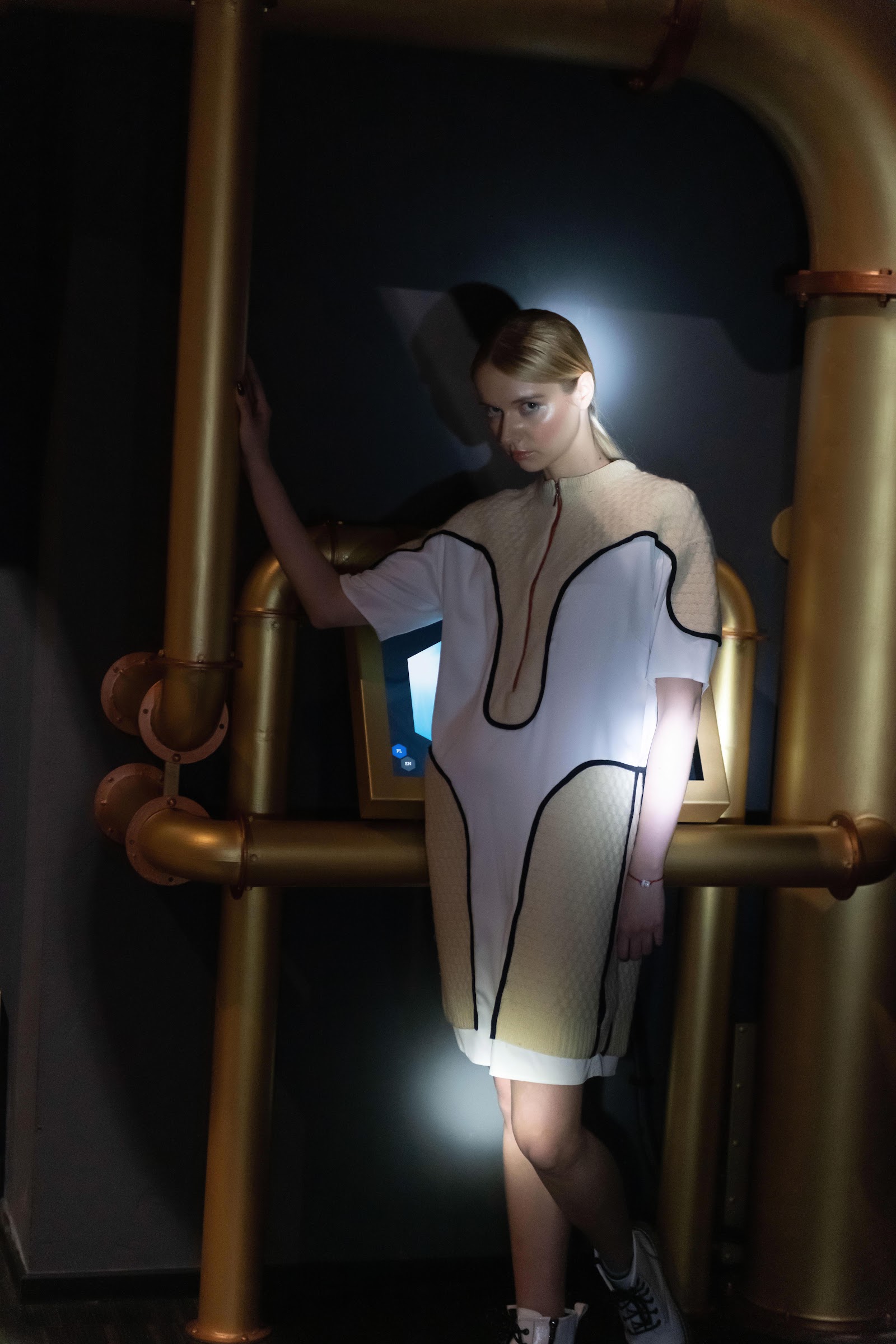 SPACE ODYSSEY 2022 — Look 12