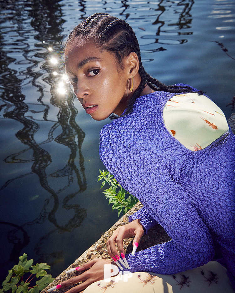 NEW WORLD — Look 3