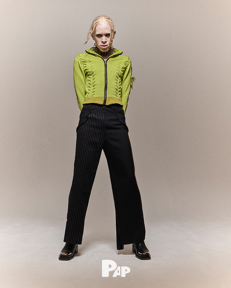 NEW WORLD — Look 5