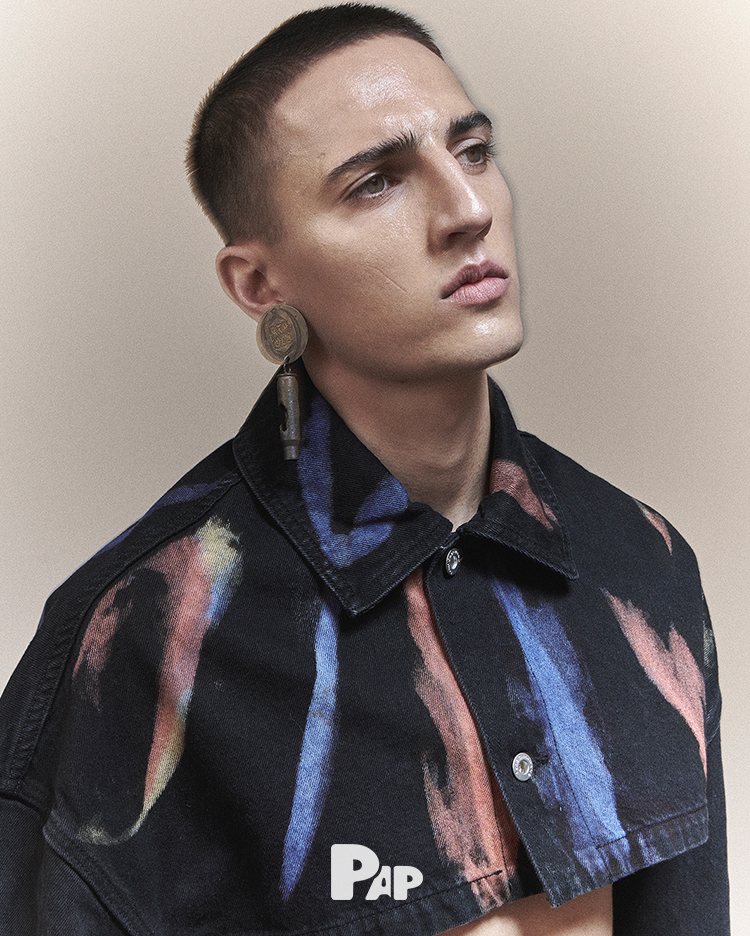 NEW WORLD — Look 11