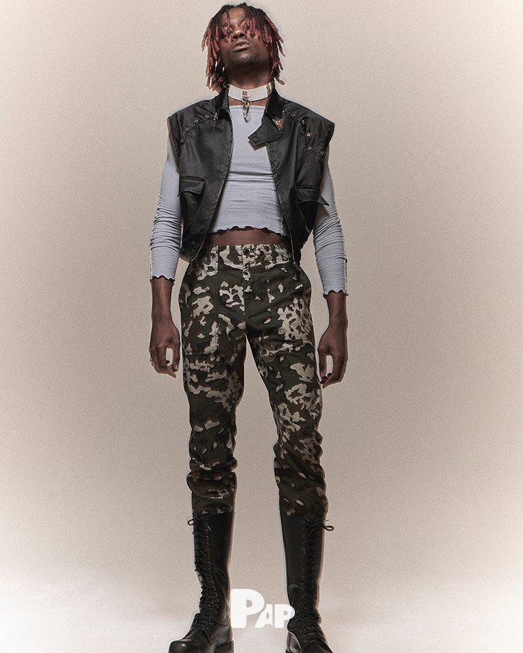 NEW WORLD — Look 12