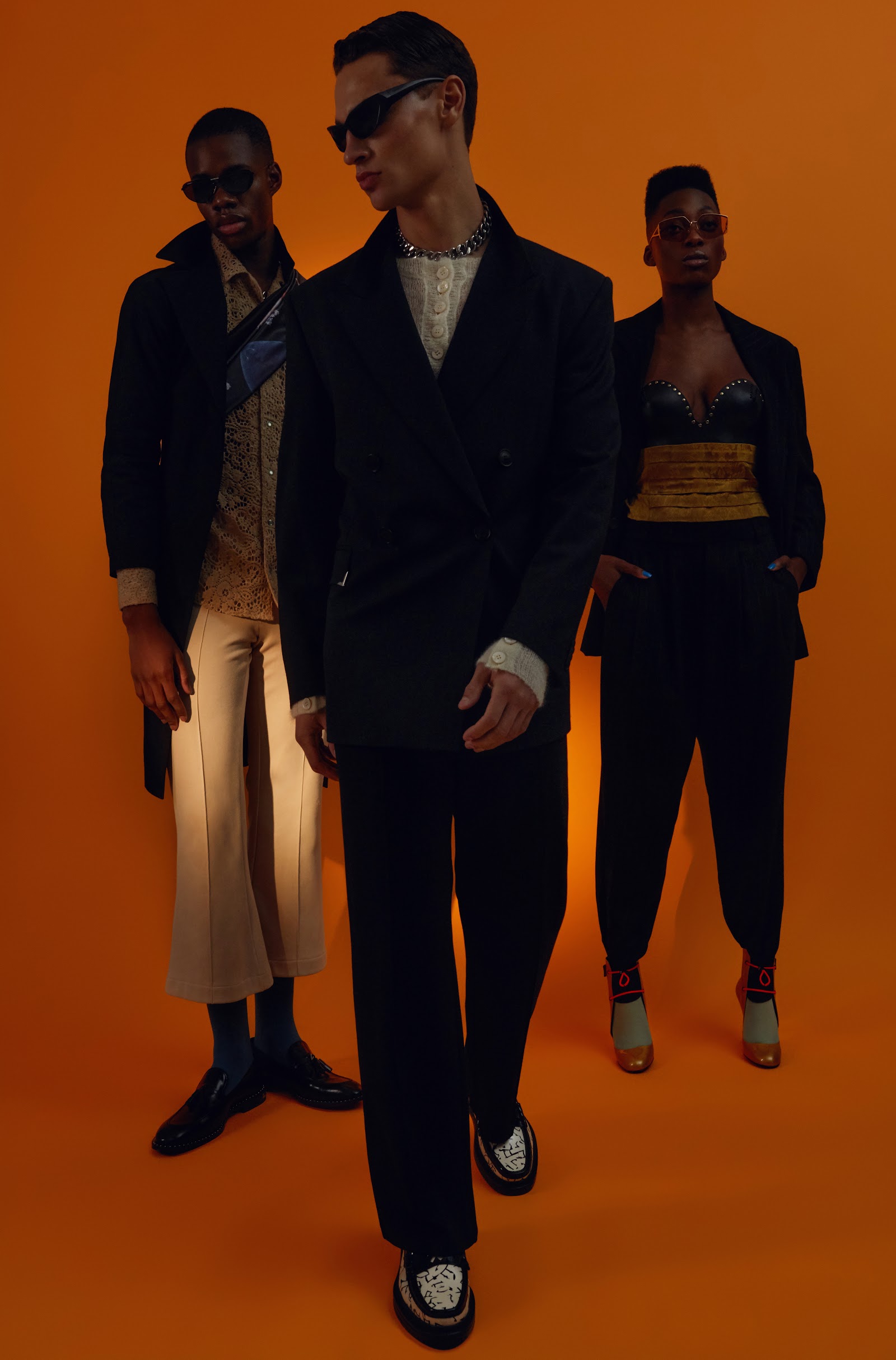 STUDIO 21 — Cover