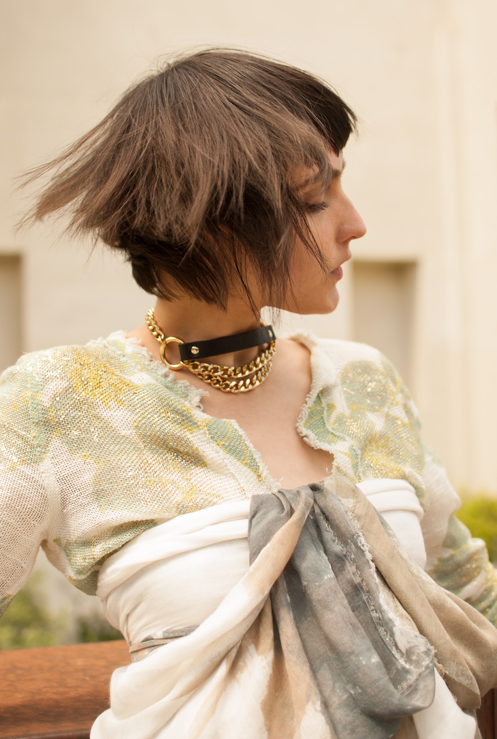 SIDE BY SIDE — Look 12