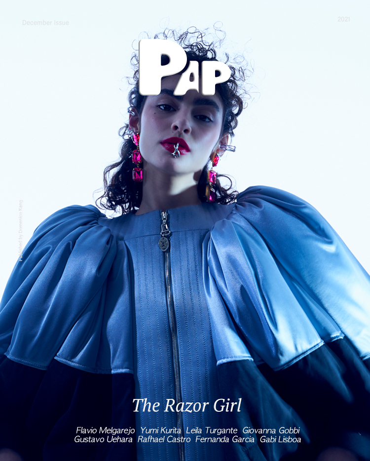 THE RAZOR GIRL — Look 1