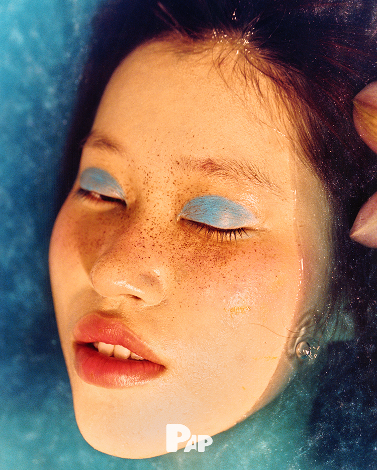MEET A BETTER SEX — Look 2
