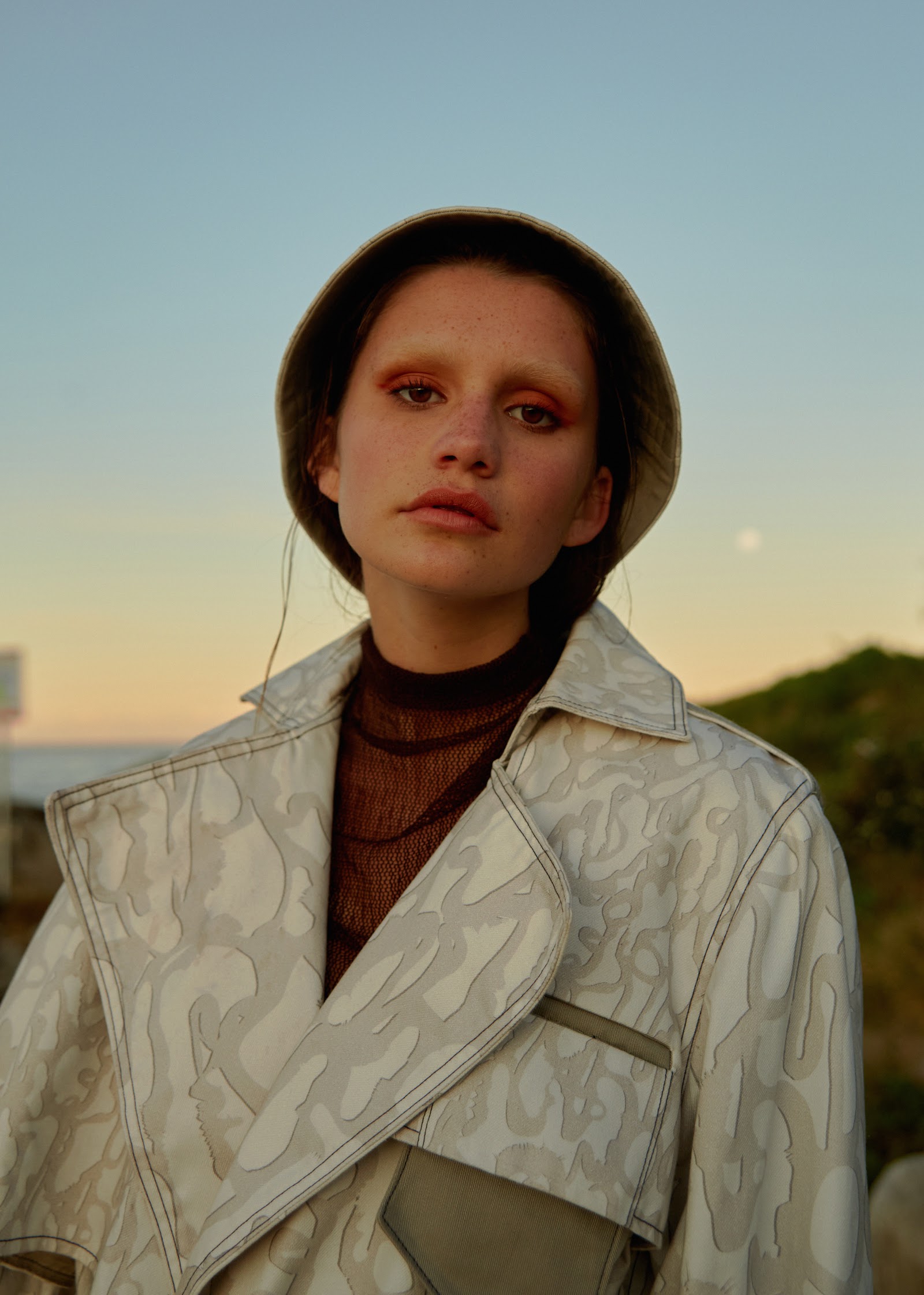 LILY — Look 2