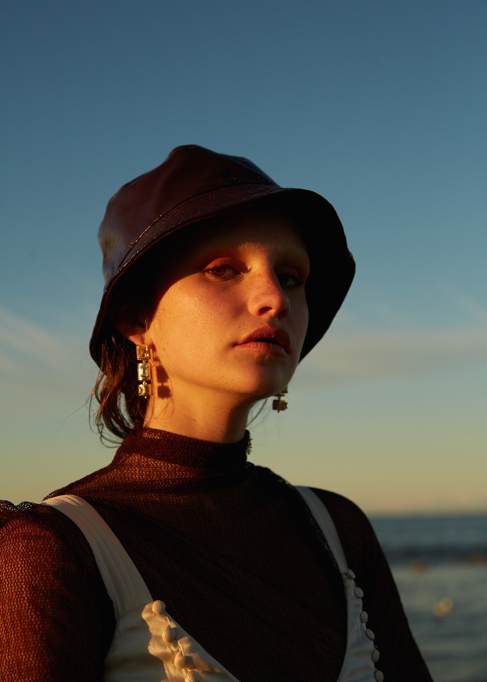 LILY — Look 6