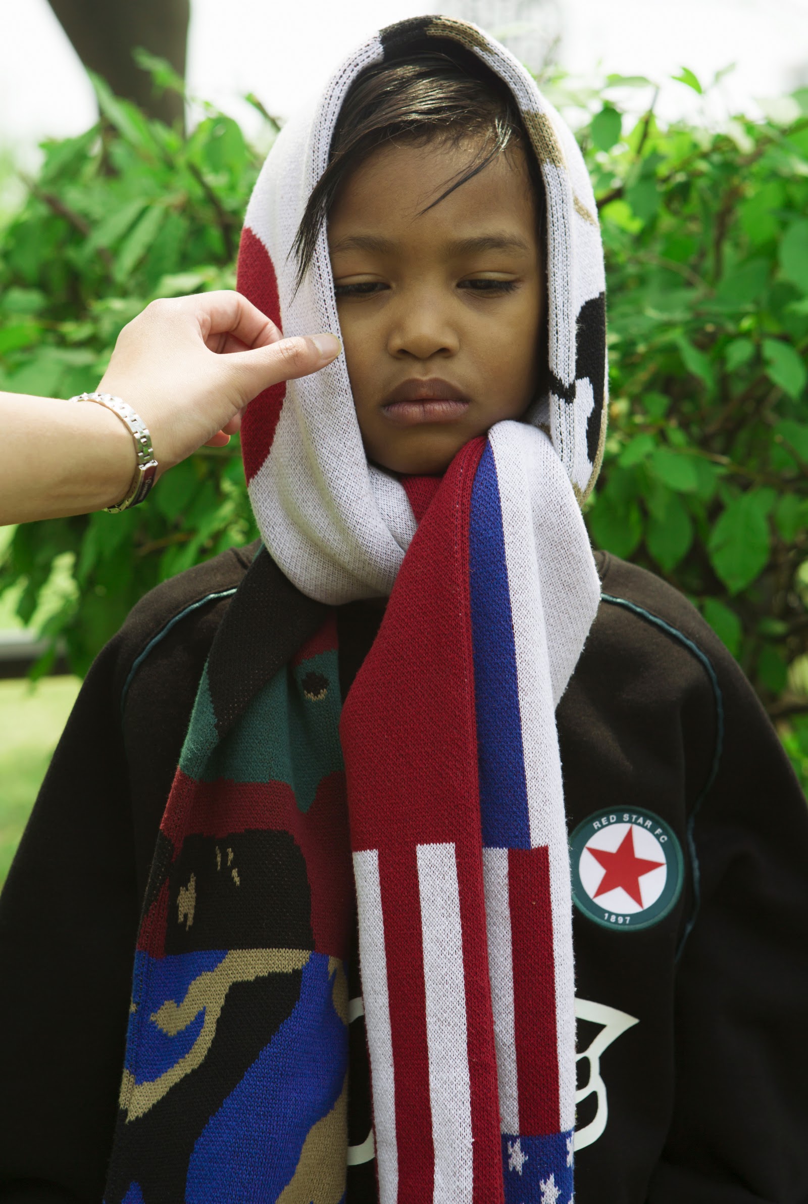 THE SOCCER TRIBE — Look 11