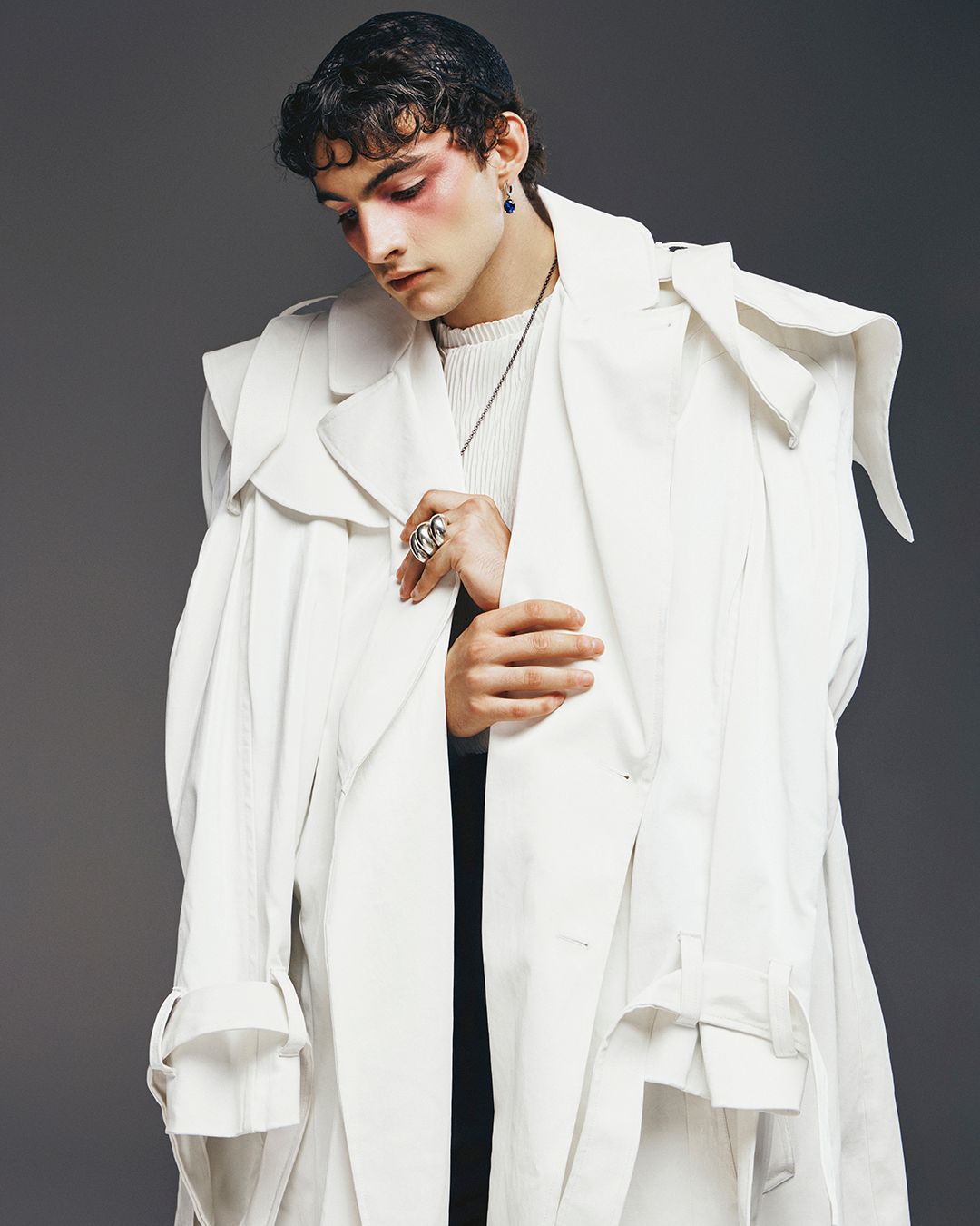 Through the eye of ice — Look 5