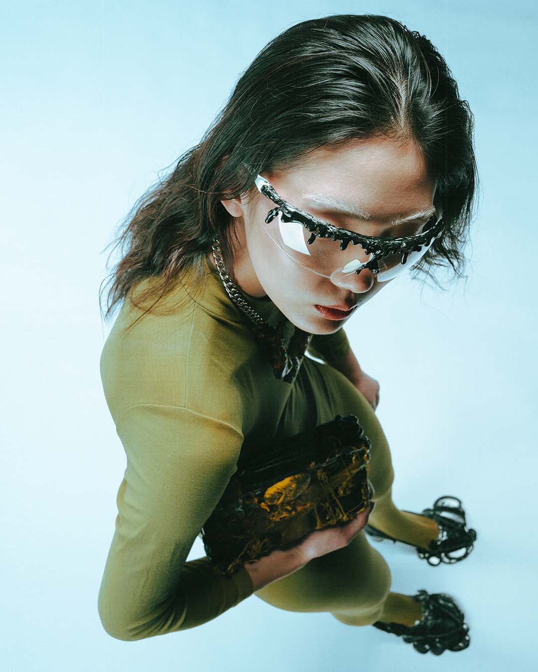 IMMATERIAL — Look 4