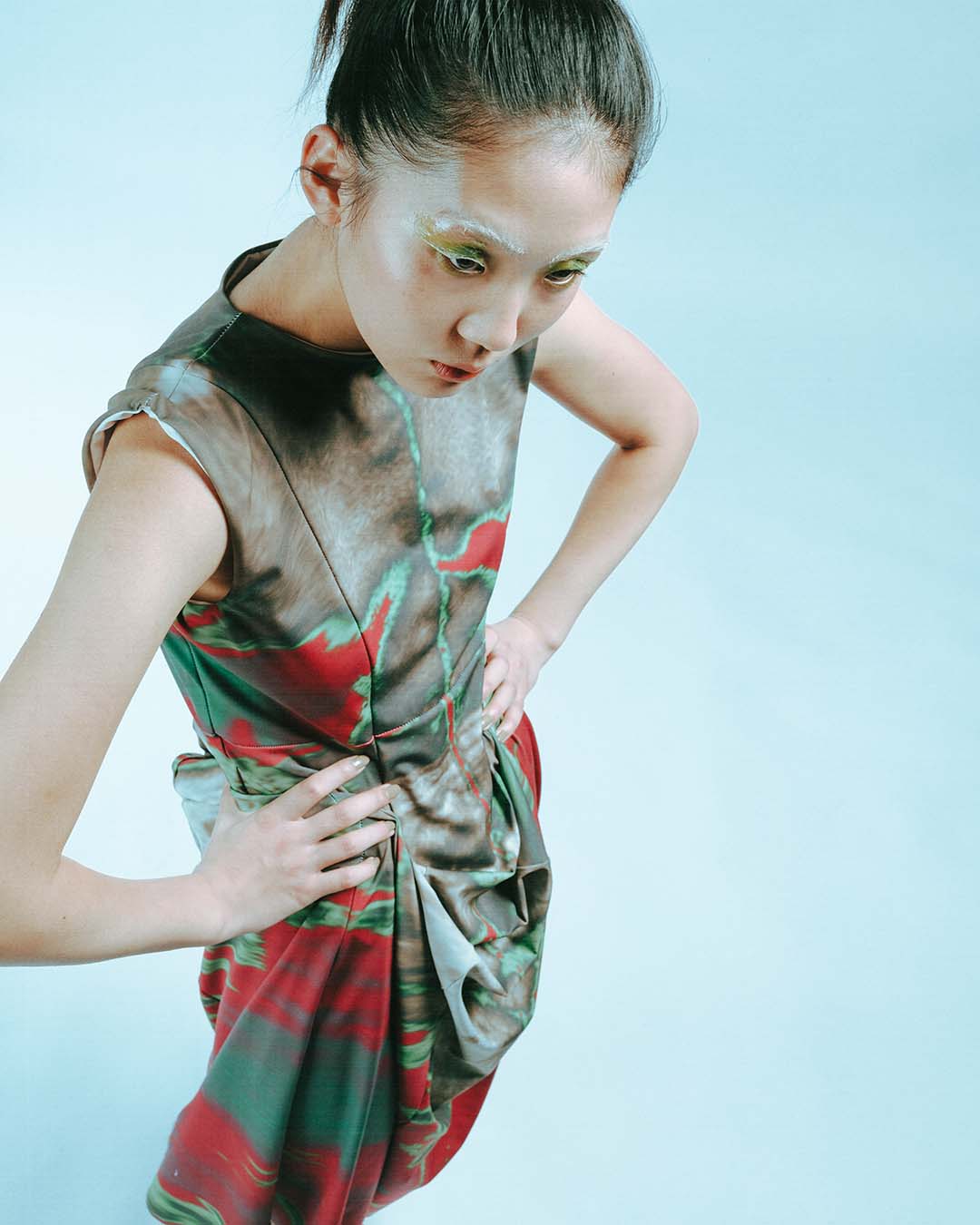 IMMATERIAL — Look 12