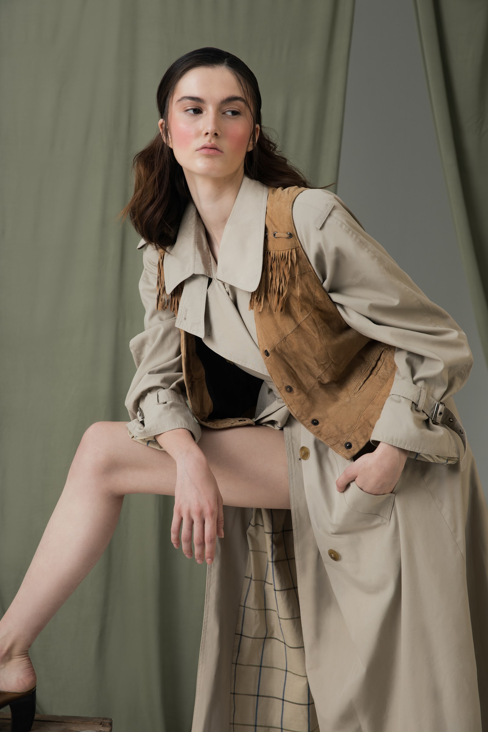 WESTERN AFFAIR — Look 1