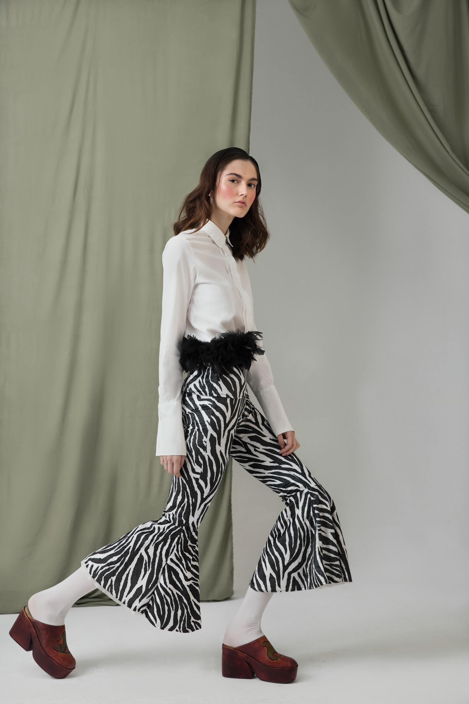 WESTERN AFFAIR — Look 5