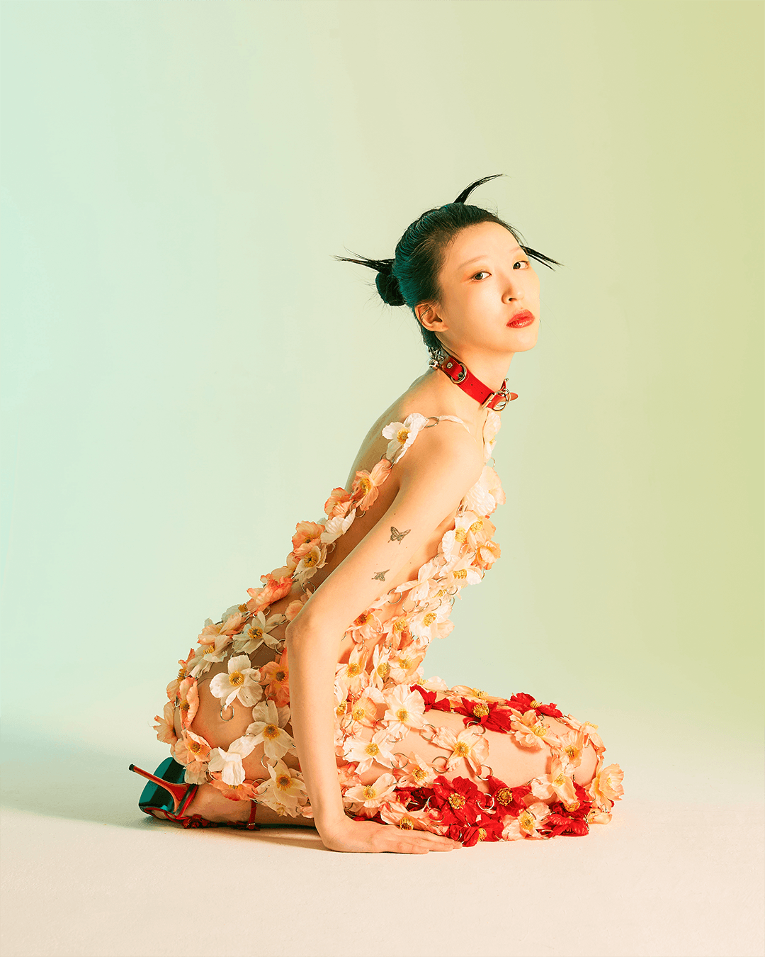Anonymously Influential — Look 6