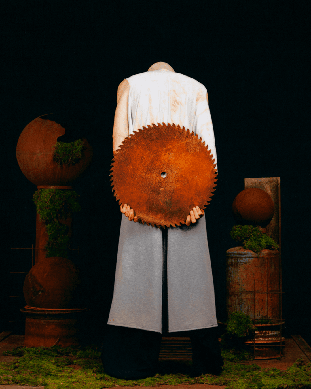 In-Dividuo — Look 3