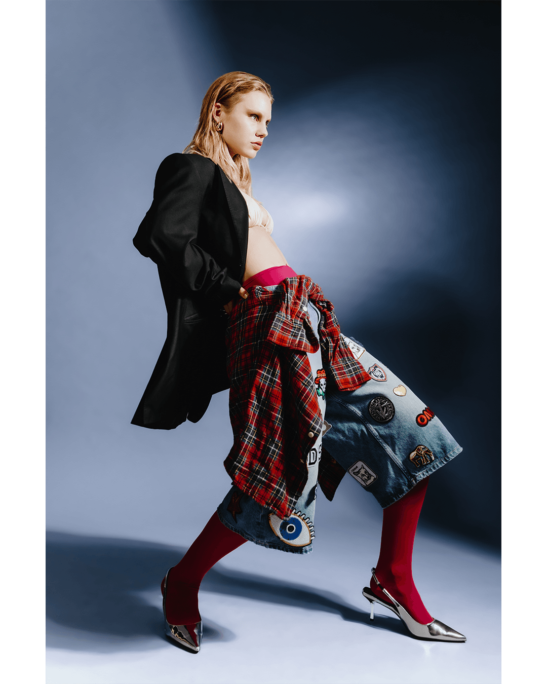 In her footsteps — Look 12