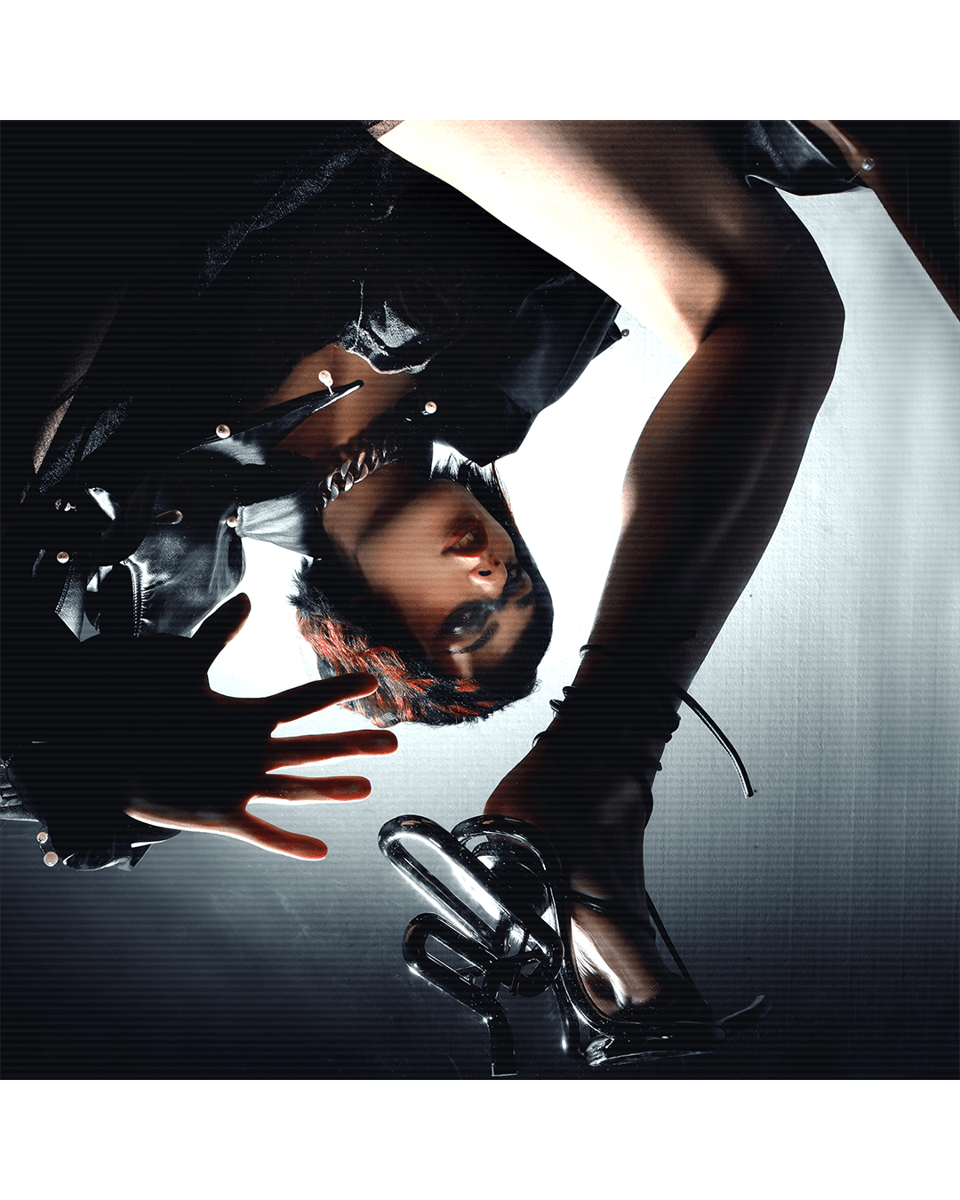 Fallen — Look 9