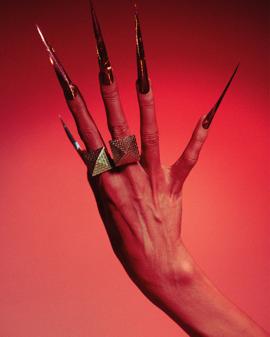 PIONEER HORROR STORIES — Look 3
