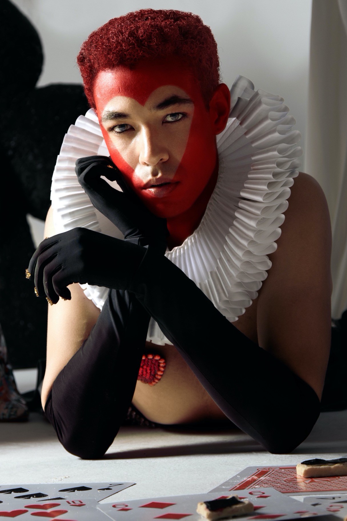 ALICE AU PAYS DES VICES — Look 10
