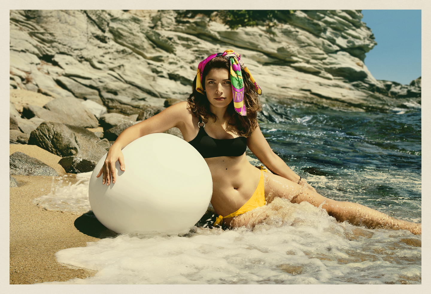 ON THE WATERS — Look 3