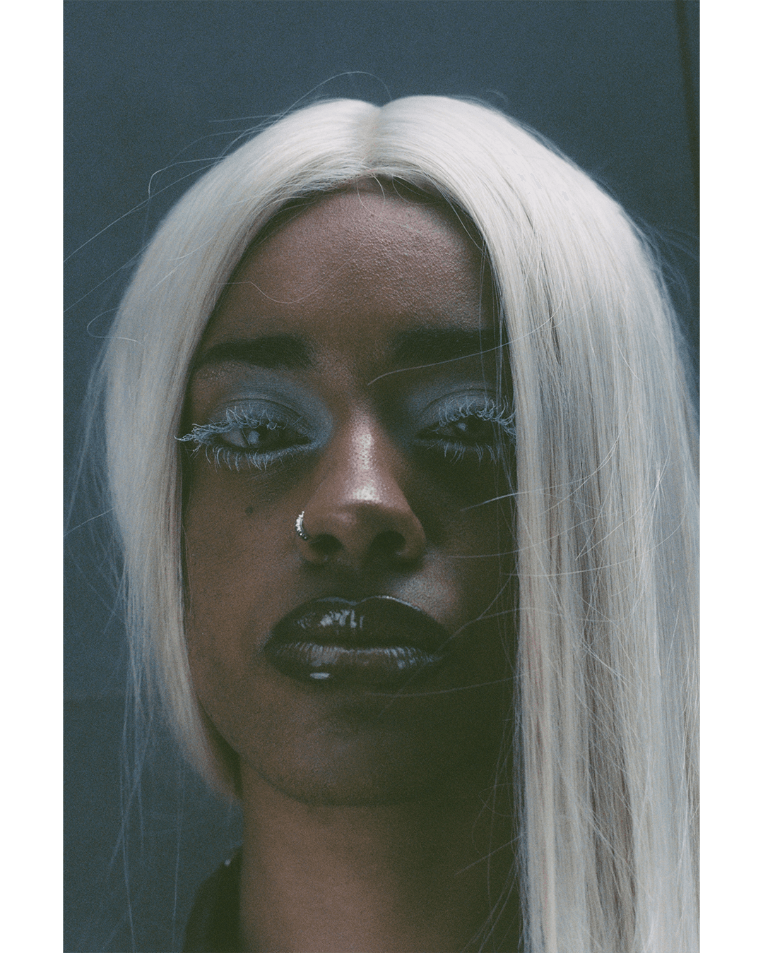 Hooked like a tattoo on the skin — Look 3