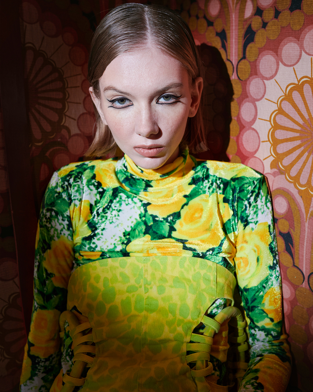 RE-CHARGE — Look 9