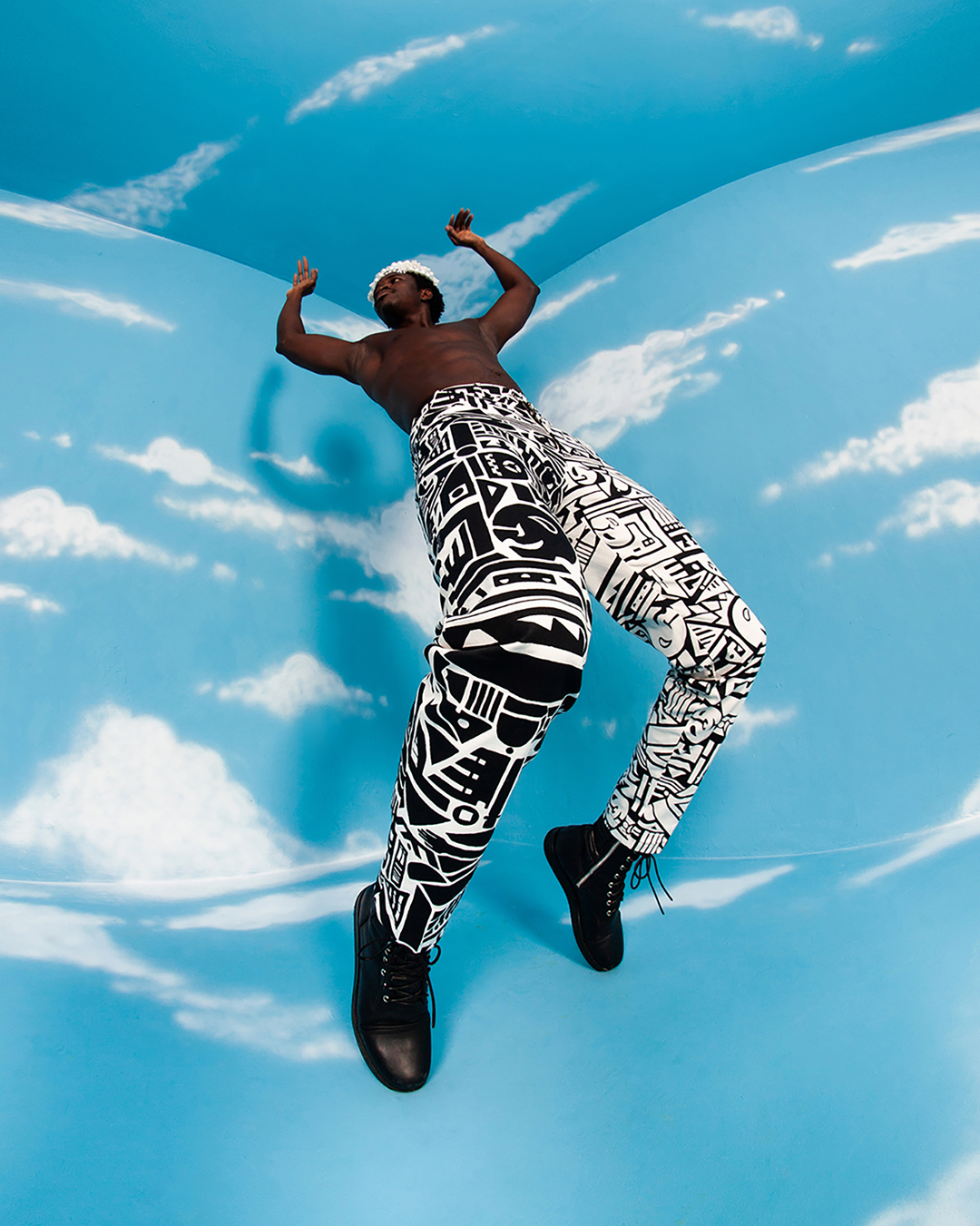 SKY HIGH — Look 2