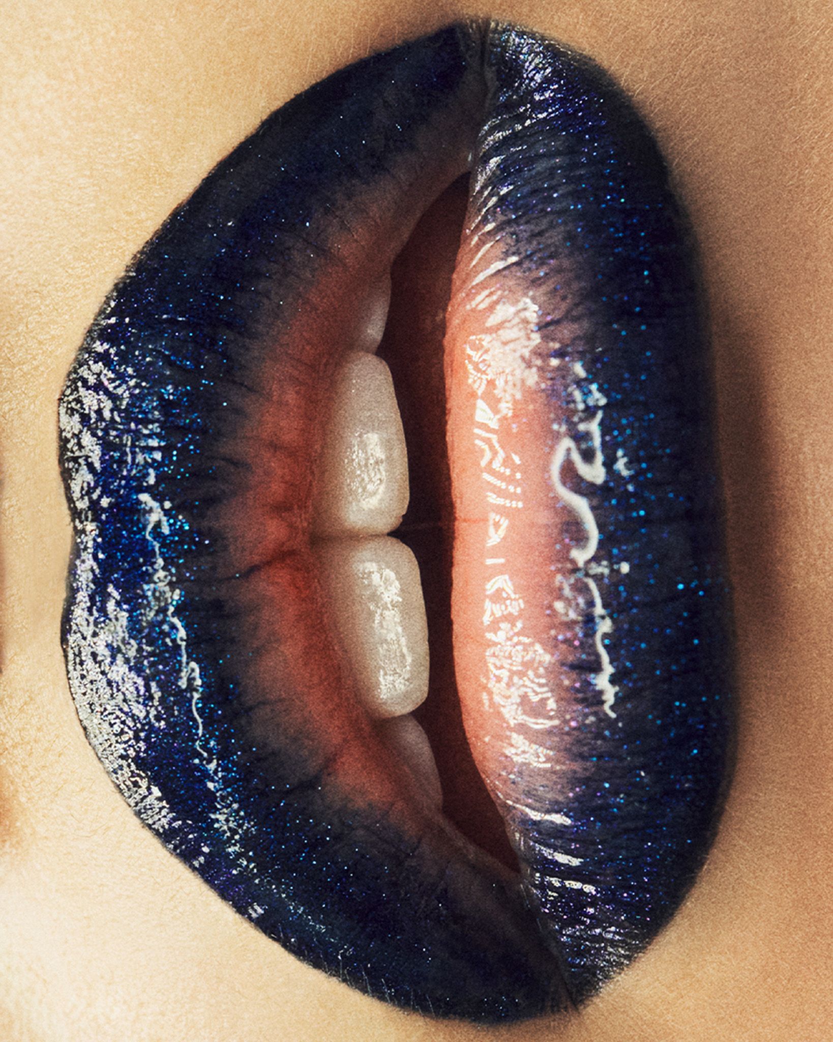 Slithering — Look 6