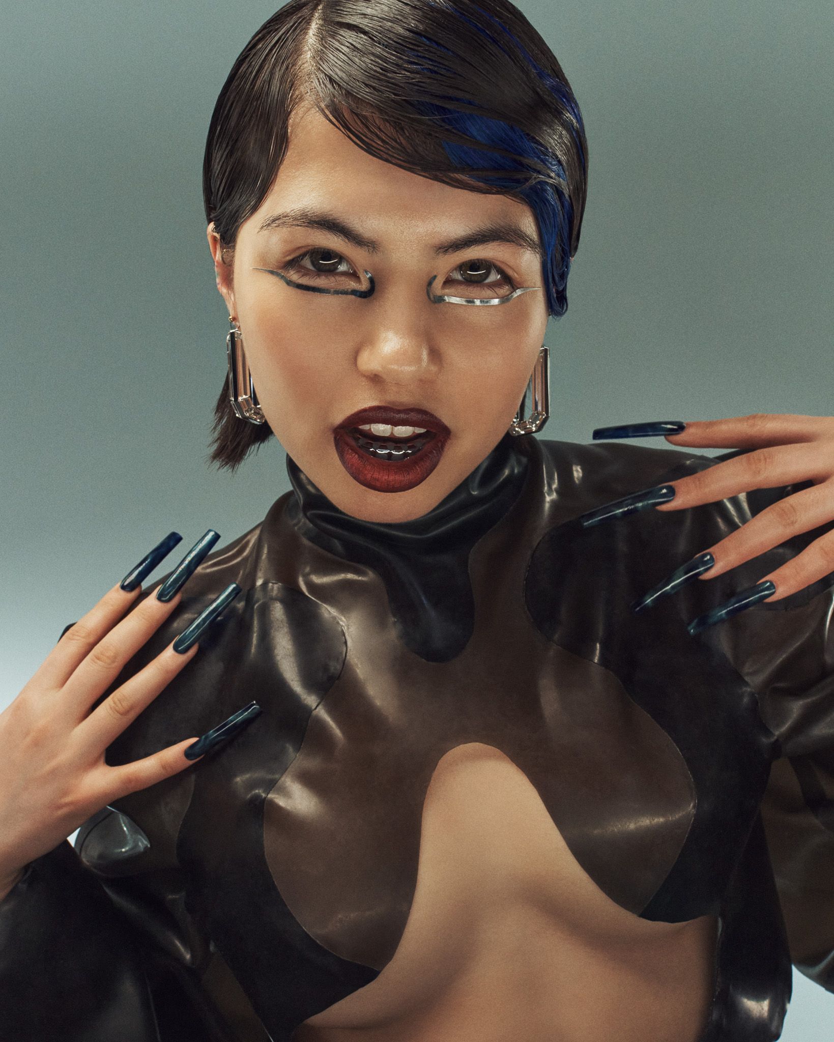 Slithering — Look 8